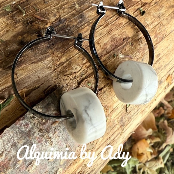 Alquimia Silver and White Hoop Earrings - Picture 1 of 1